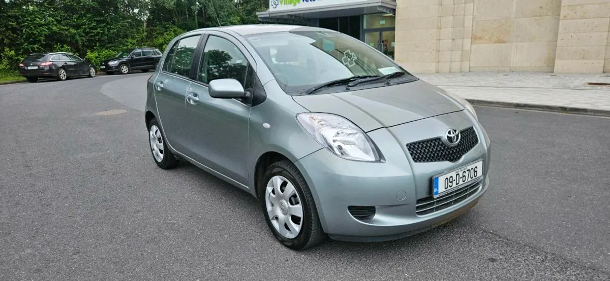 TOYOTA YARIS LOW MILEAGE NEW NCT - Image 1