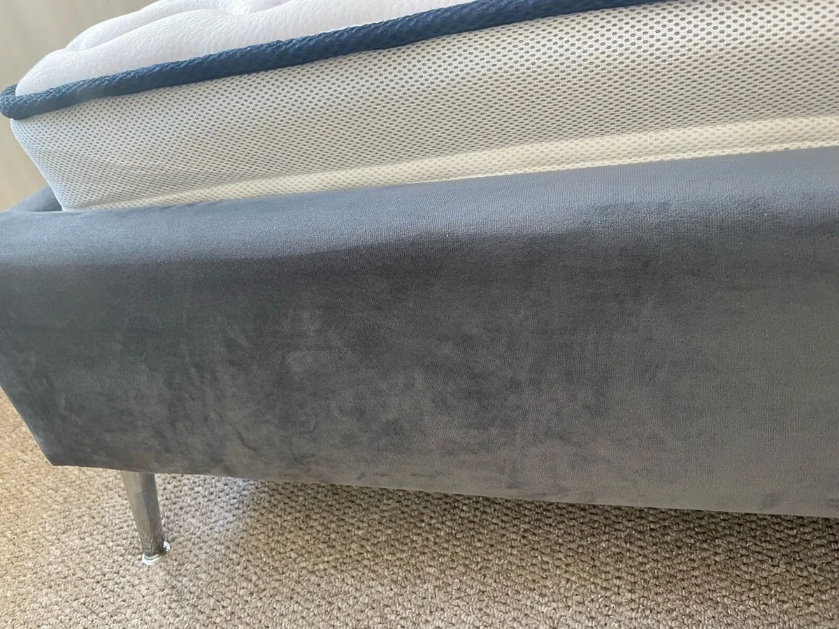 Double Bed Top Condition, 180 x 200 cm - Image 4