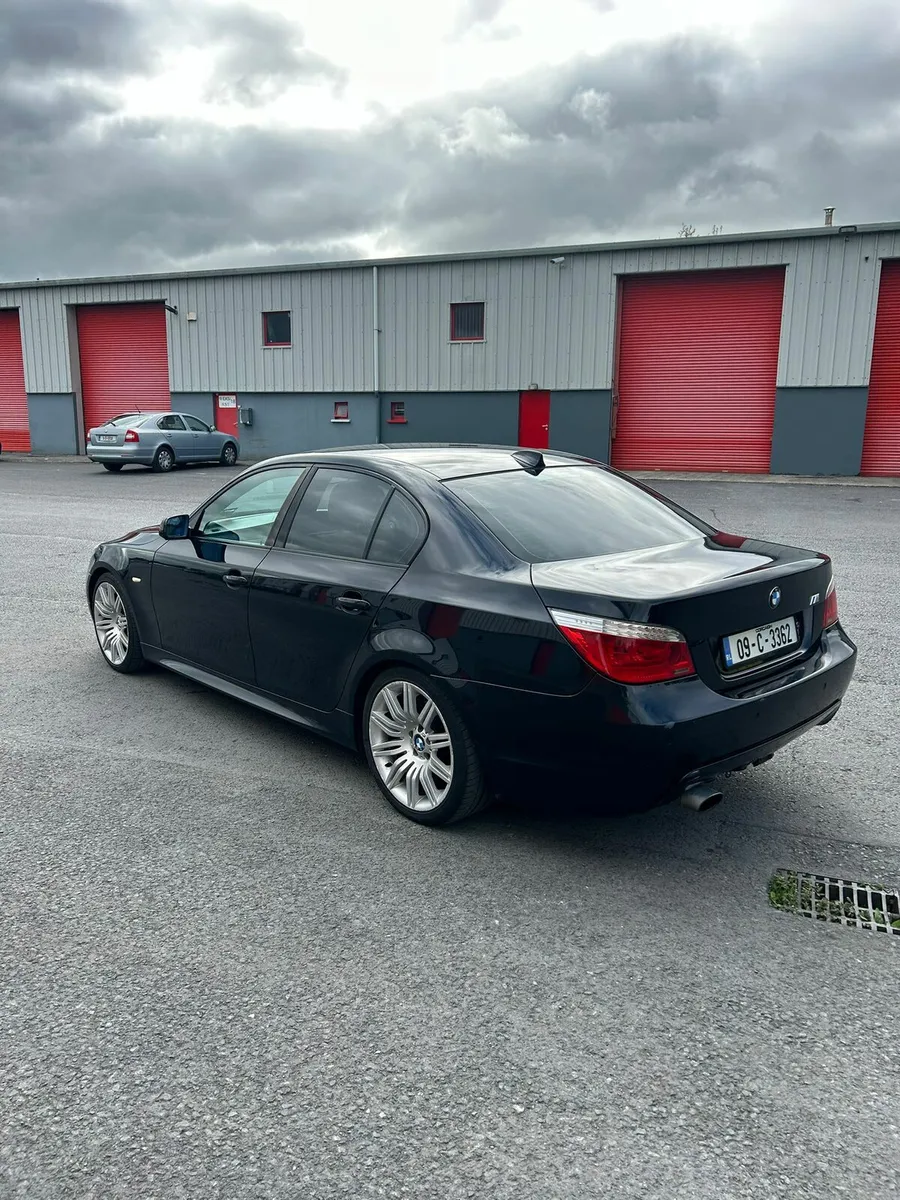 2009 BMW 520D M SPORT AUTO - Image 2