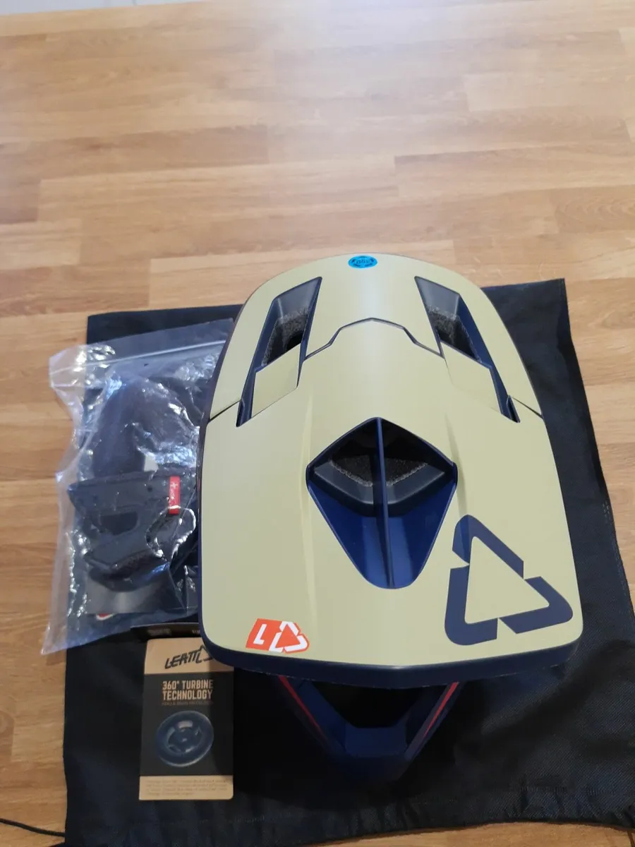 MTB Leatt 4.0 helmet - Image 4