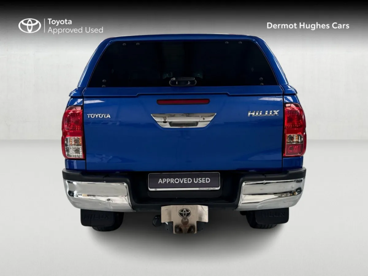 Toyota Hilux HILUX 2.8 SR5 D/CAB AUTO - Image 4