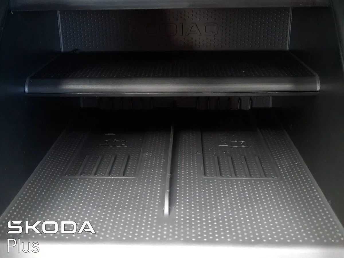 Skoda Kodiaq  for Immediate Delivery full Cognac - Image 4