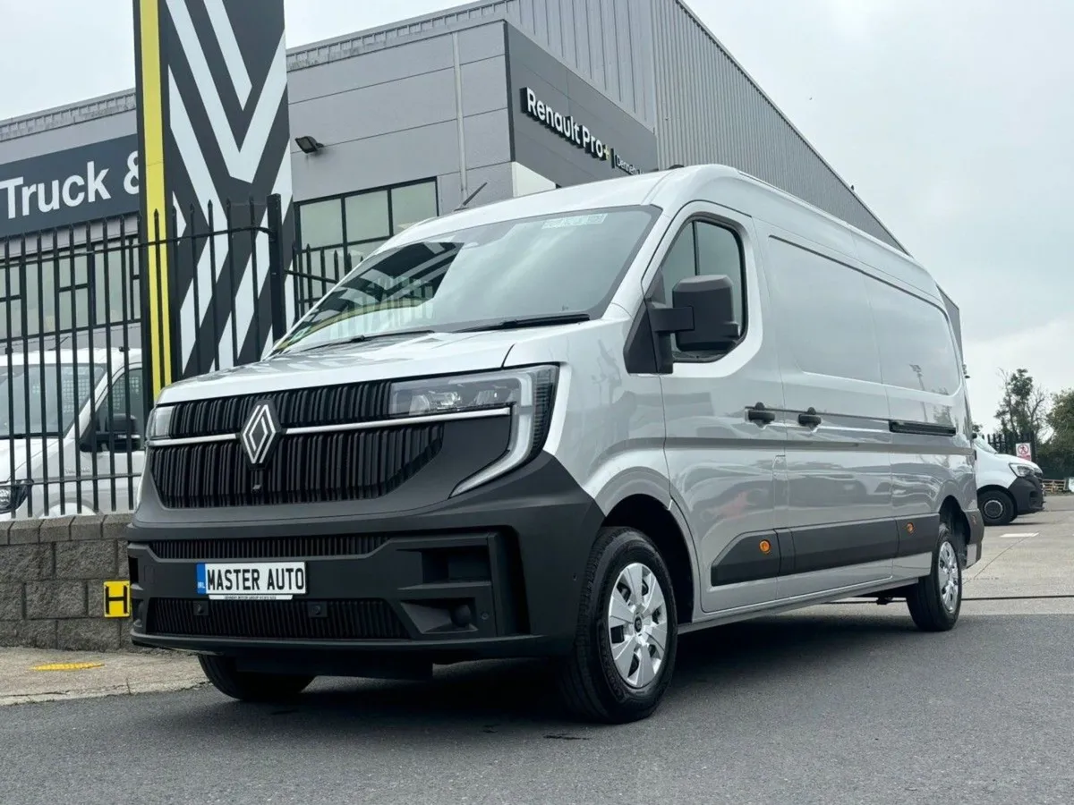 Renault Master Lm35 170HP Auto Start L3h2 - Image 1