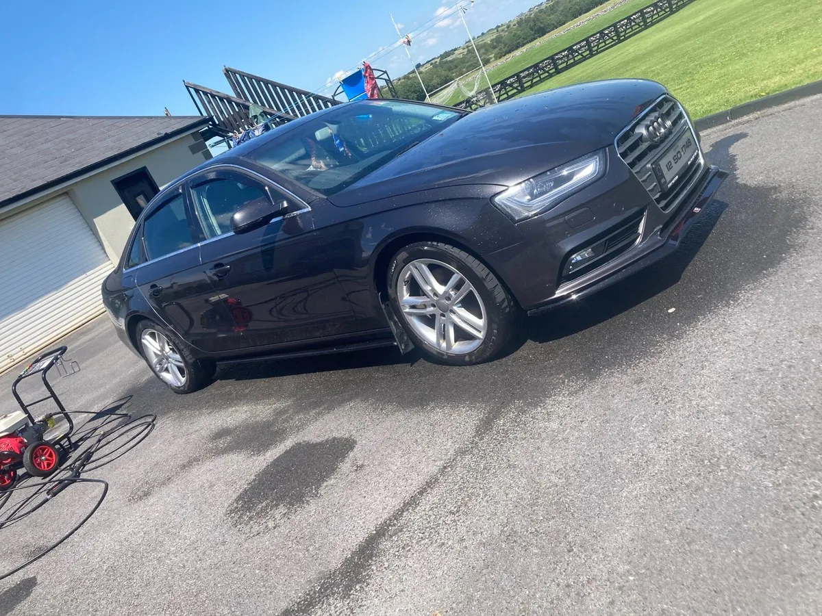 Audi A4 teknic - Image 4