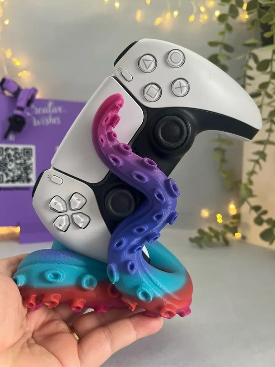 PS5 controller tentacle stand - Image 4