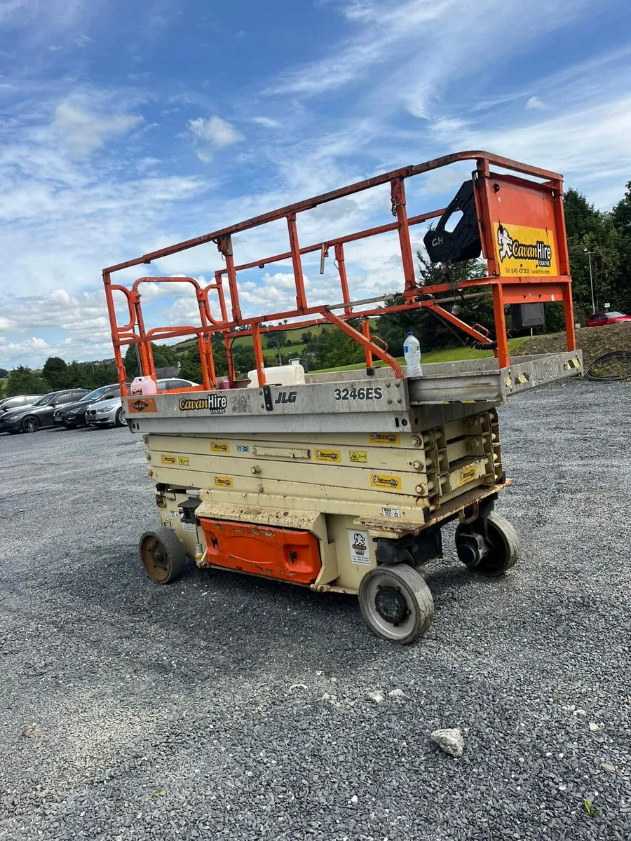 Scissor lift - Image 2