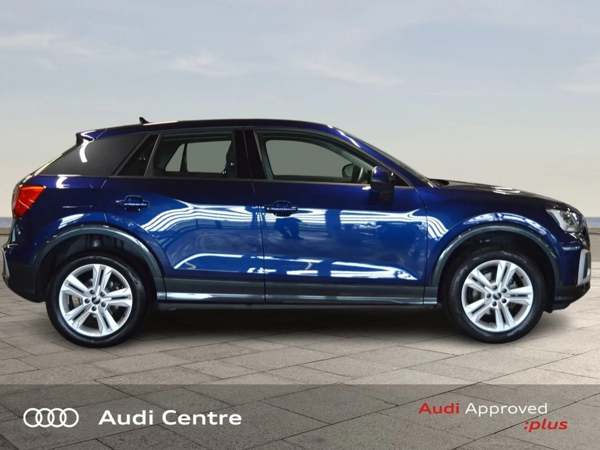 Audi Q2 30 Tfsi 110HP SE - Image 3