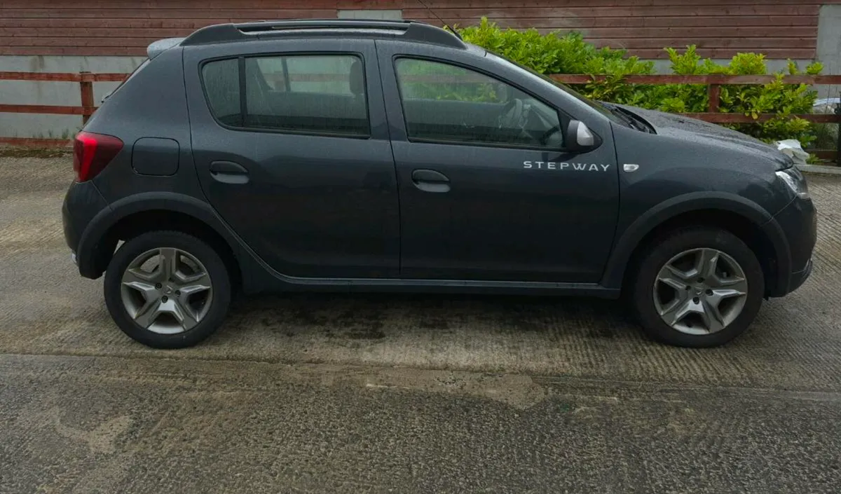 Dacia Sandero - Image 1