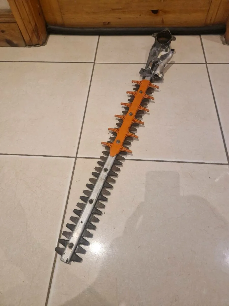 Stihl HS81R - Image 1