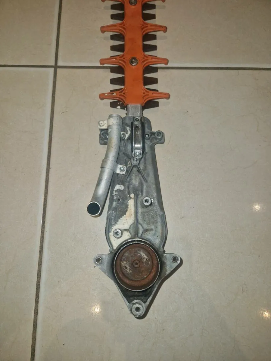 Stihl HS81R - Image 2