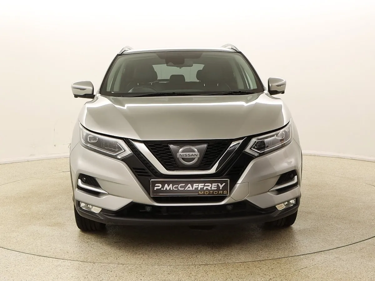 2017 NISSAN QASHQAI TEKNA 1.5 DCI LEATHER SAT NAV - Image 2