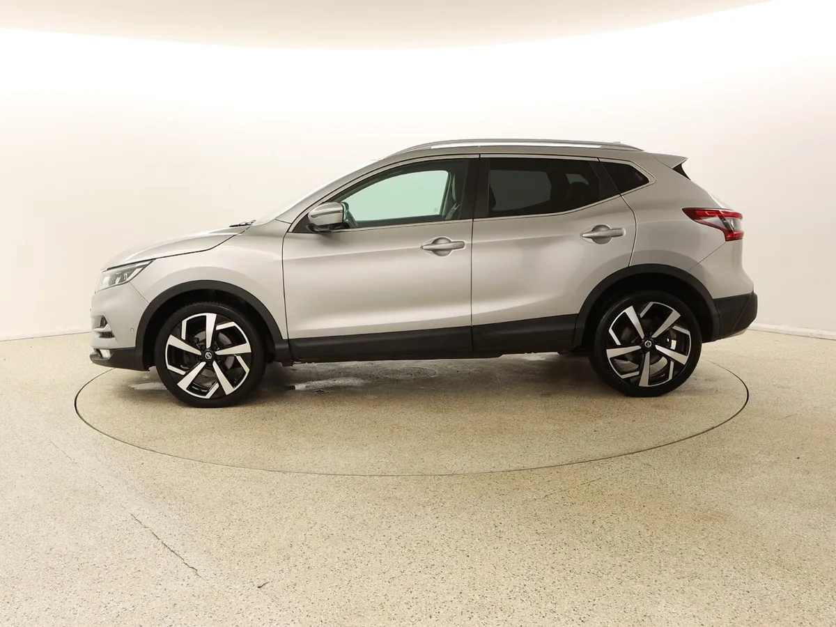 2017 NISSAN QASHQAI TEKNA 1.5 DCI LEATHER SAT NAV - Image 4