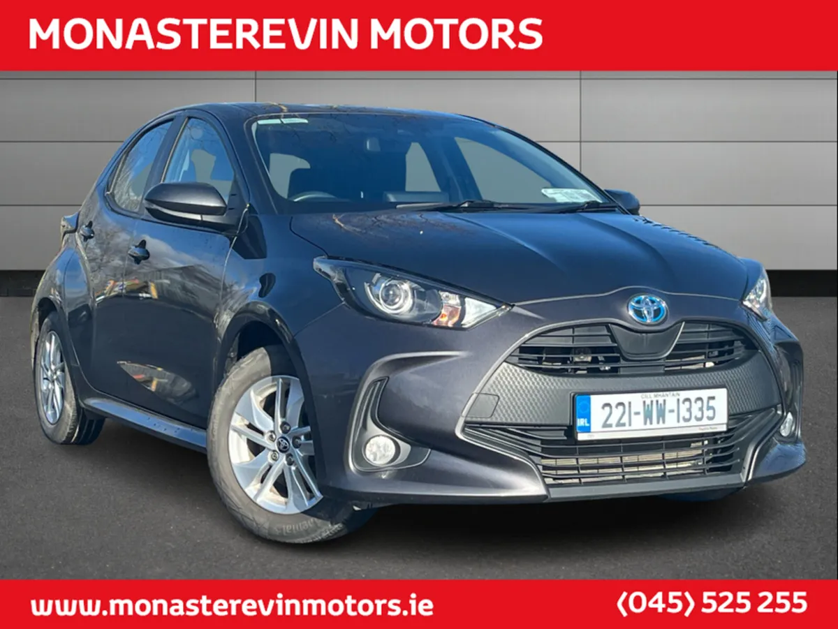 Toyota Yaris HYBRID LUNA 4DR AUTO - SOLD WITH WARR - Image 3