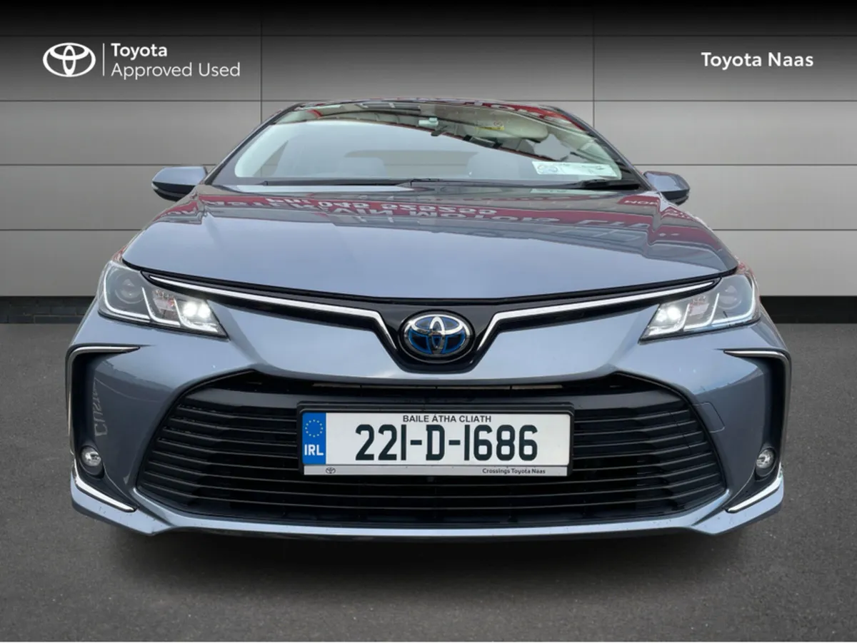 Toyota Corolla HYBRID LUNA SPORT 4DR - SAT NAV / H - Image 4