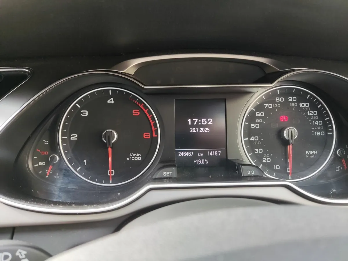 Audi A4 2012 - Image 3