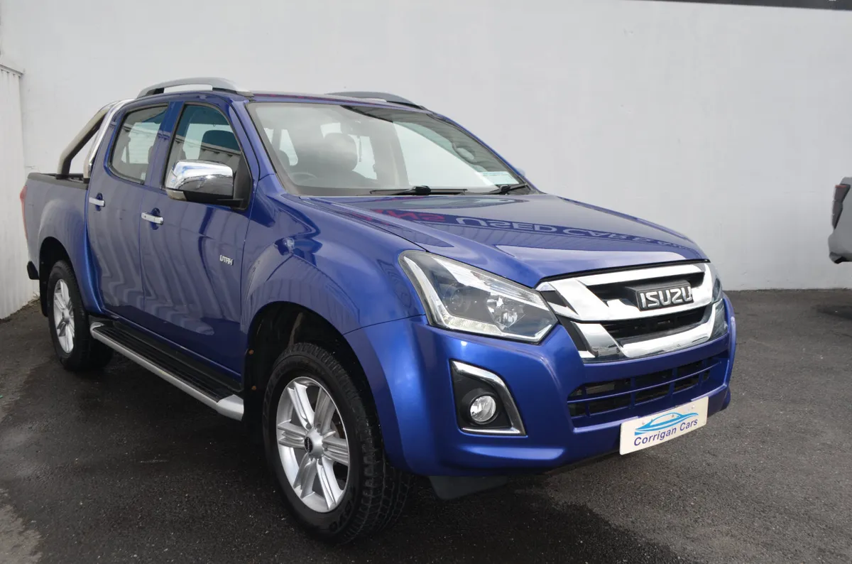 TOP SPEC LOW MILEAGE UTAH MANUAL-PRICE INCLS VAT - Image 2