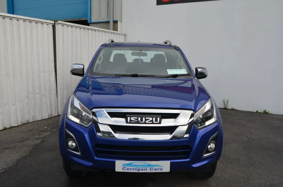 TOP SPEC LOW MILEAGE UTAH MANUAL-PRICE INCLS VAT - Image 4