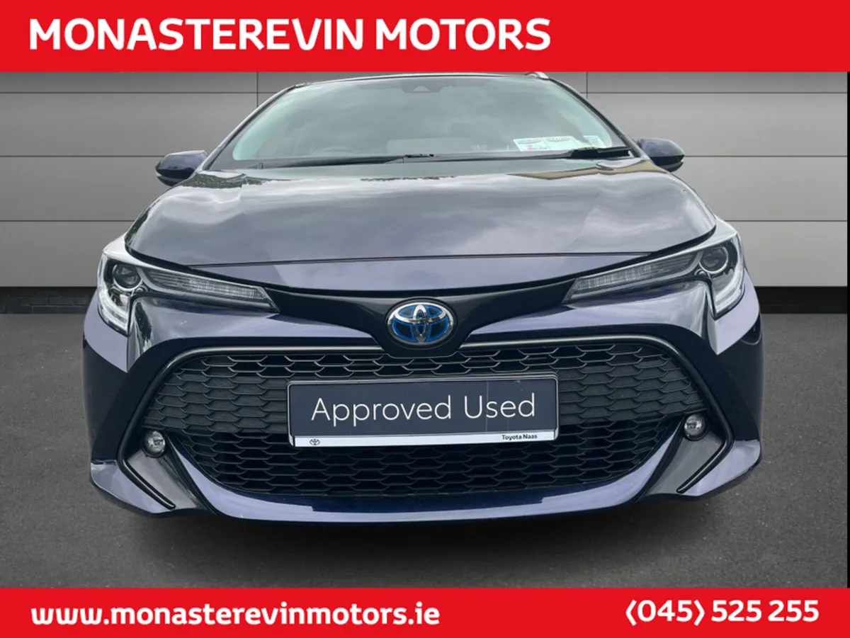 Toyota Corolla SOL TOURING AUTO HYBRID - HEATED SE - Image 4
