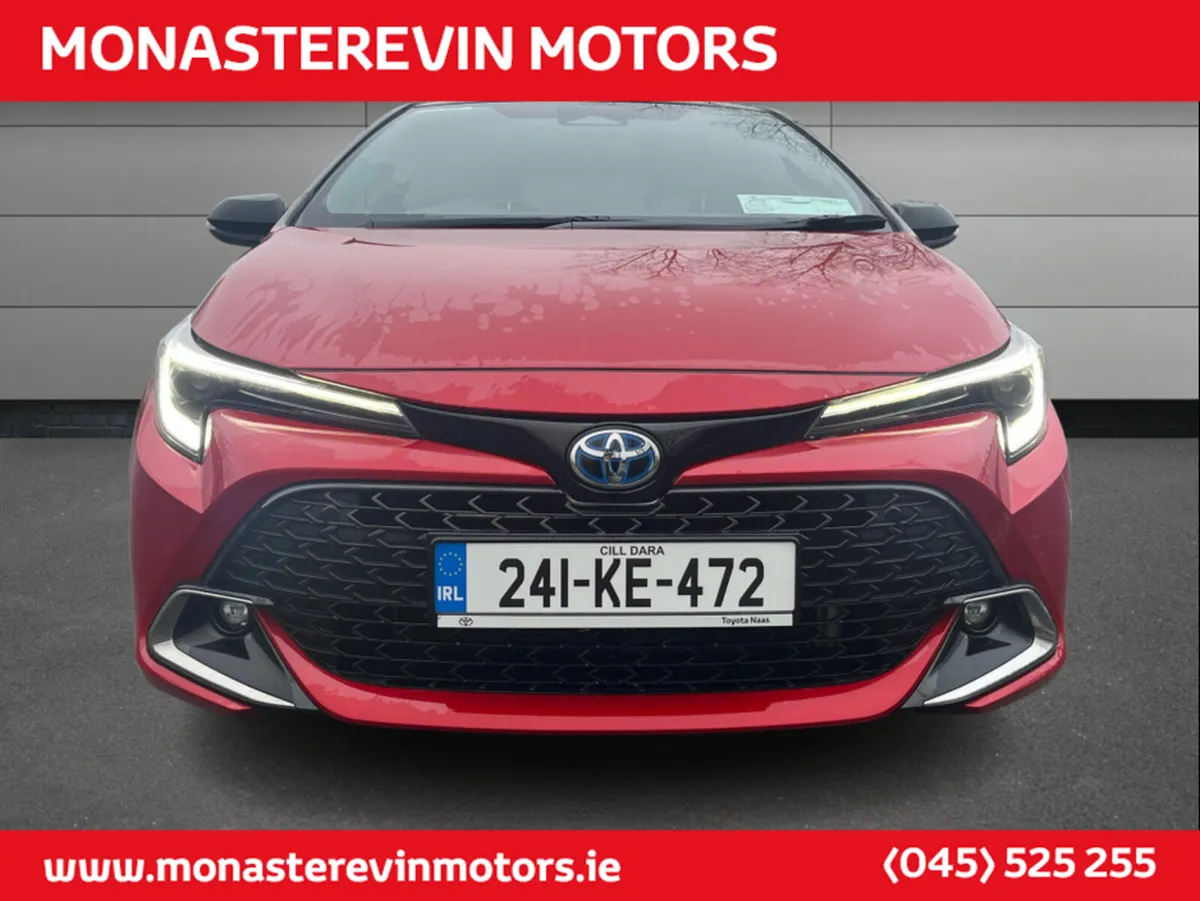 Toyota Corolla LUNA SPORT HB 4DR AUTO - APPLE CARP - Image 4