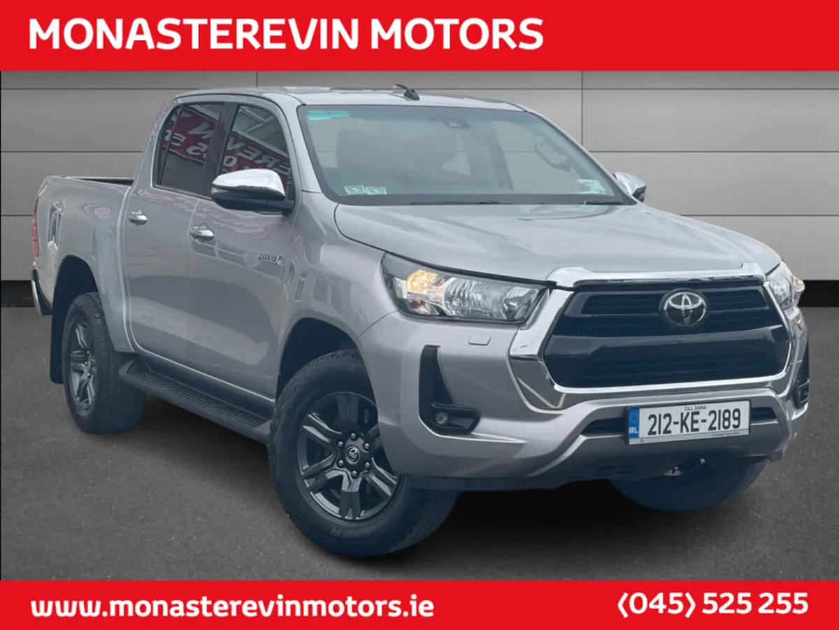 Toyota Hilux 2.4 DOUBLE CAB SR5 4DR - SOLD WITH WA - Image 3