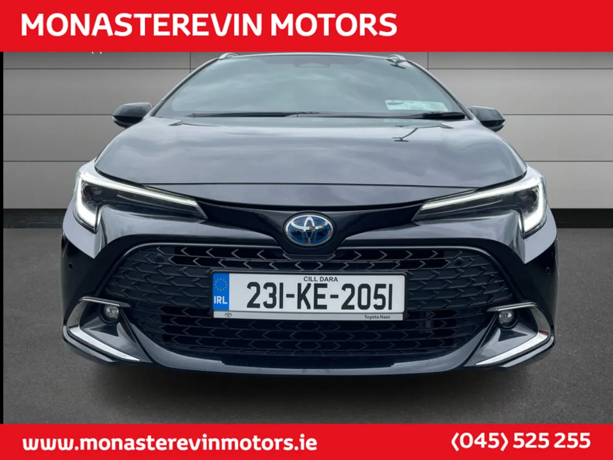 Toyota Corolla HYBRID SOL TS 4DR AUTO - LOW MILEAG - Image 4