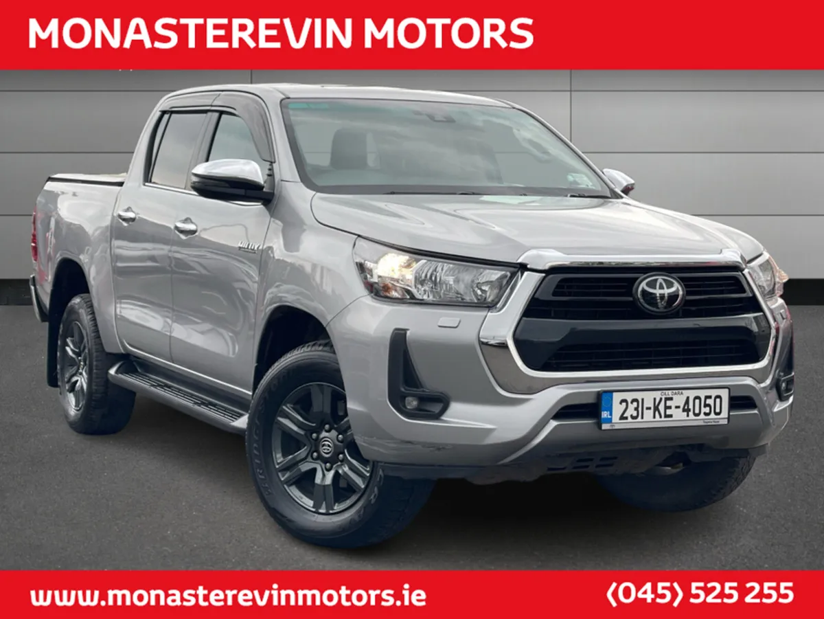 Toyota Hilux 2.4 SR5 DOUBLE CAB 4DR - SOLD WITH WA - Image 3