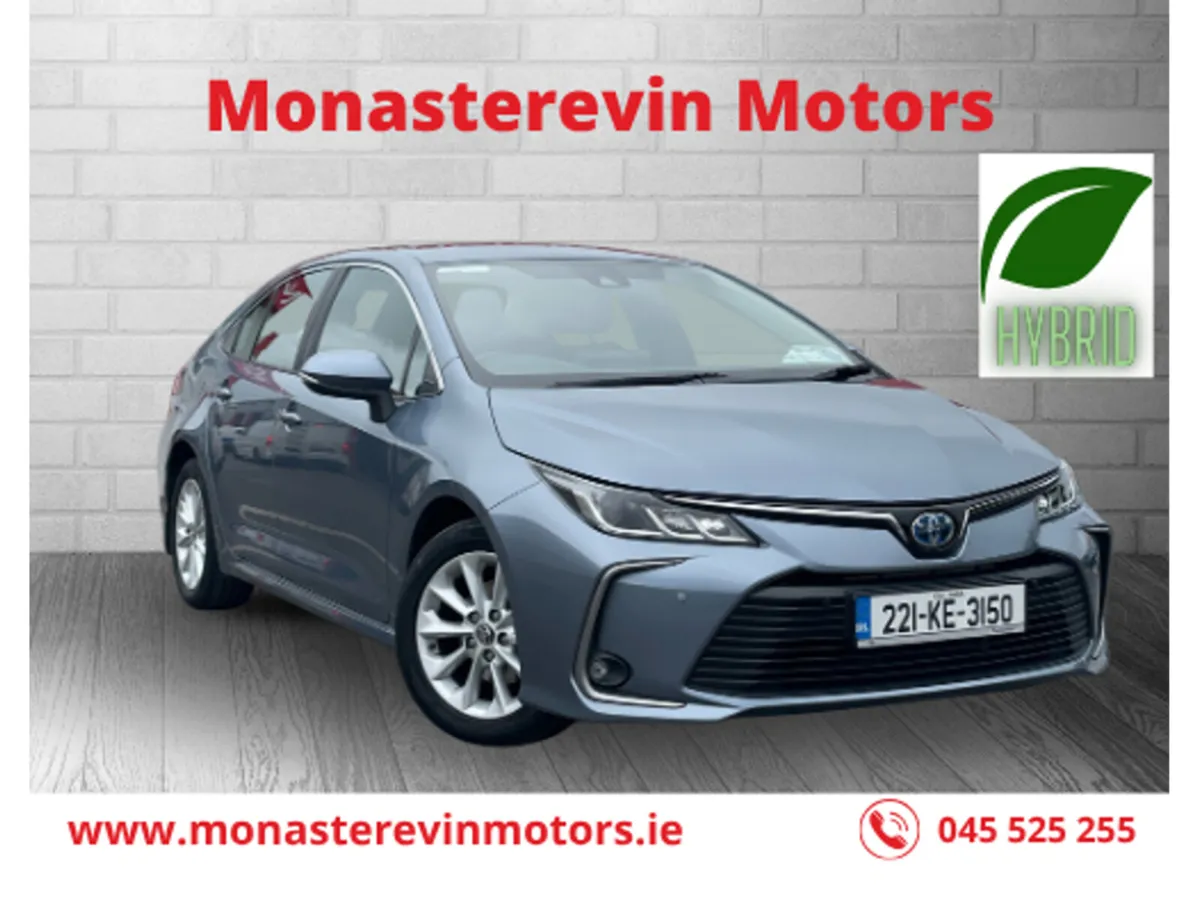 Toyota Corolla LUNA 4DR AUTO HYBRID - APPLE CARPLA - Image 1