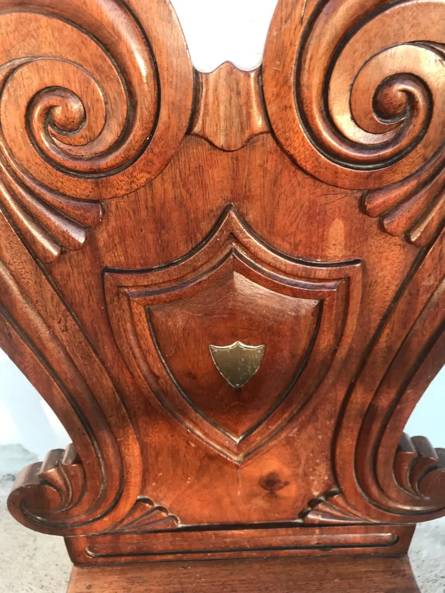 Antique hall chair - Image 1