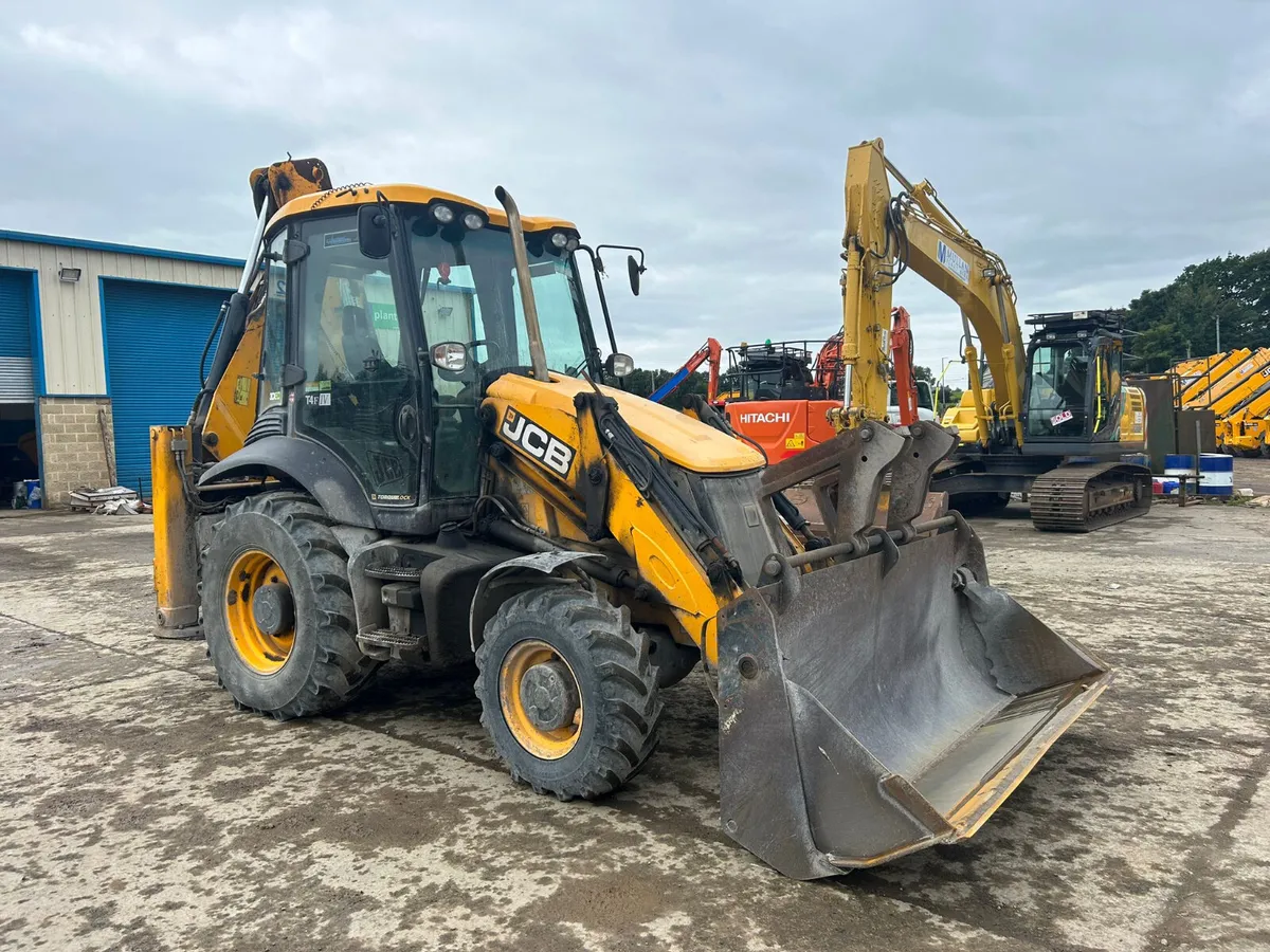 2017 JCB 3CX - MULLANS - Image 1