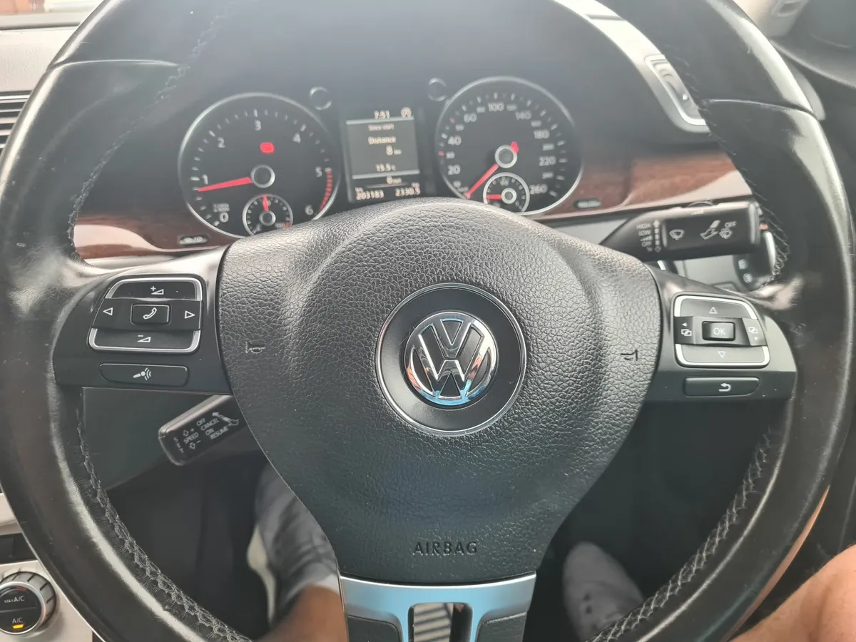 Volkswagen Passat 2014 Highline*New NCT* - Image 4