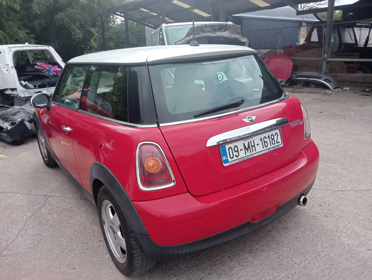 2010 mini 1.6d - Image 3