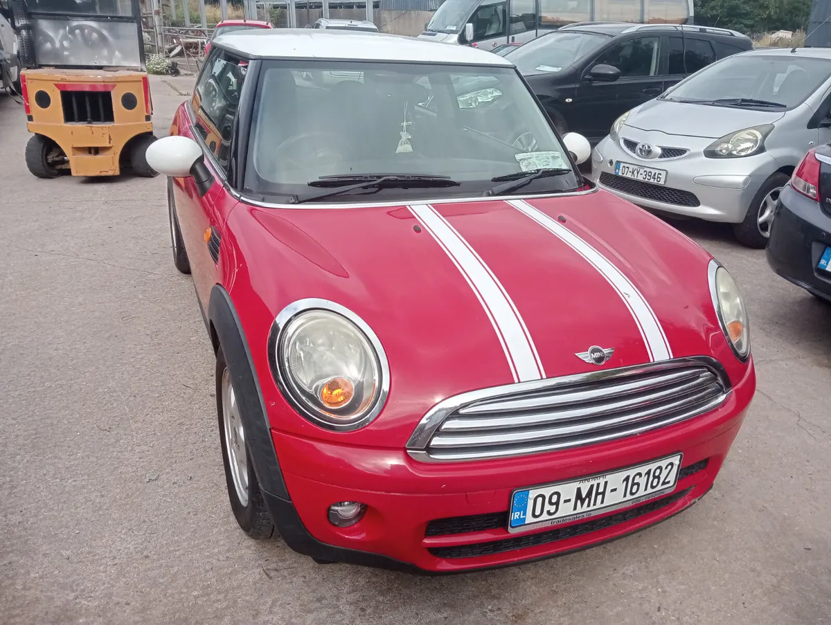 2010 mini 1.6d - Image 1