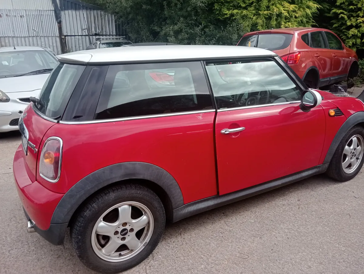 2010 mini 1.6d - Image 4