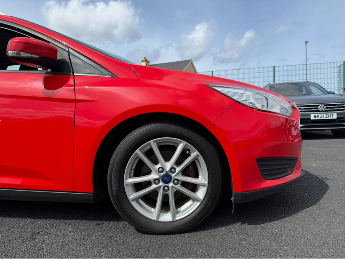 Ford Focus STYLE TDCI - Image 3