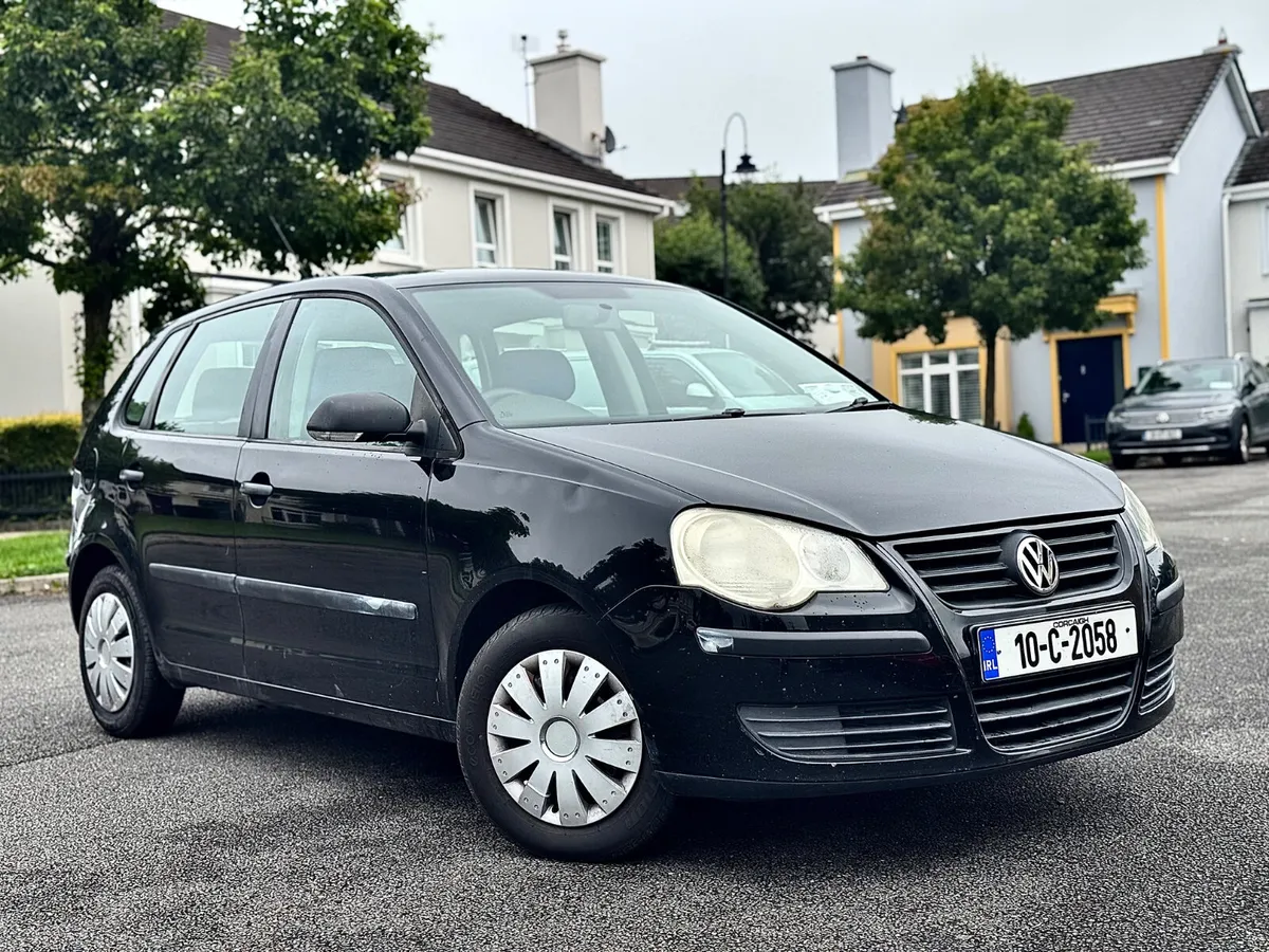 Volkswagen Polo 2010 - Image 2