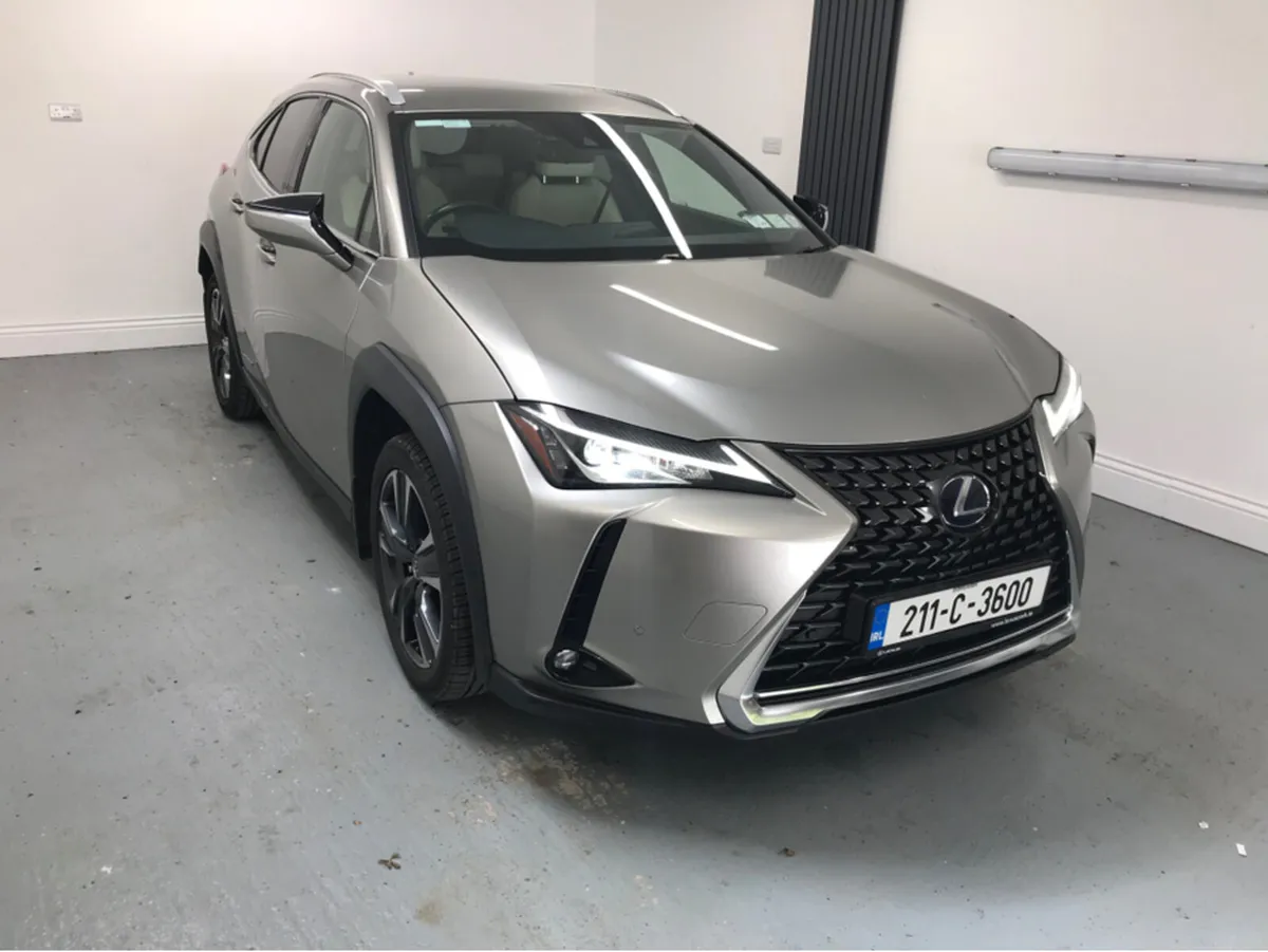 Lexus UX LUXURY FWD CAR PLAY ST 4DR AUTO - Image 4