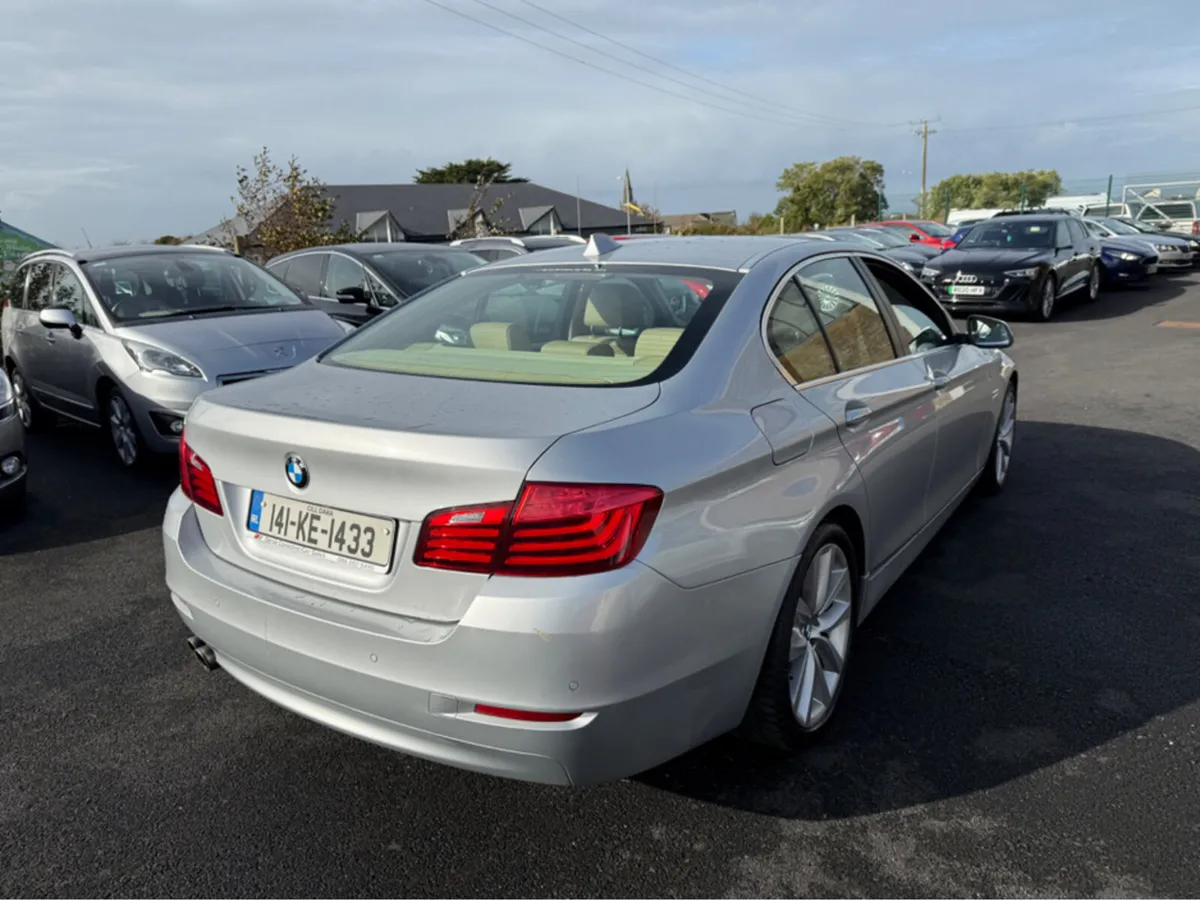 BMW 5-Series 518D SE 5C12 4DR AUTO - Image 4