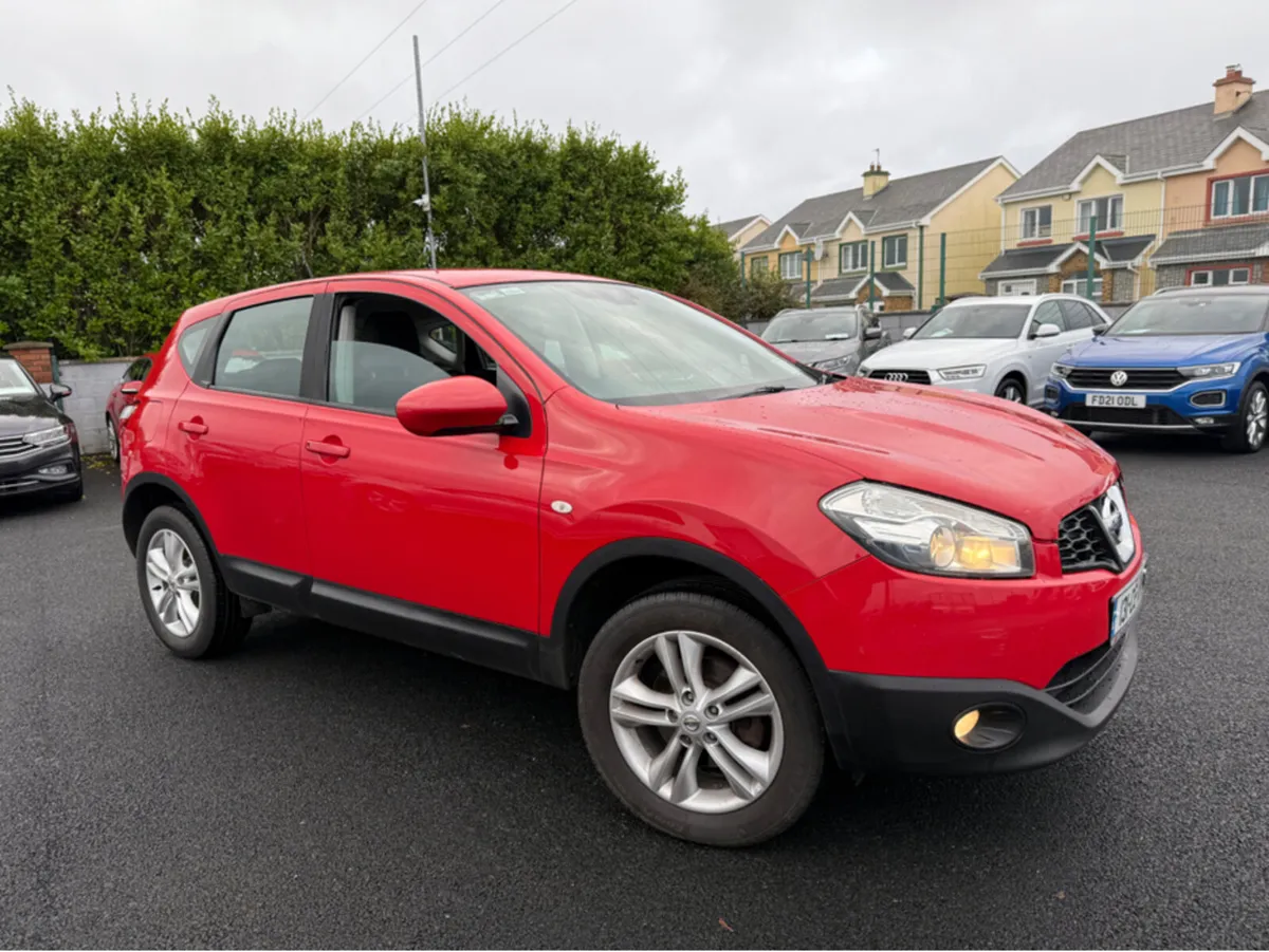 Nissan Qashqai 1.5 DCI ACENTA 110BHP 5DR - Image 1
