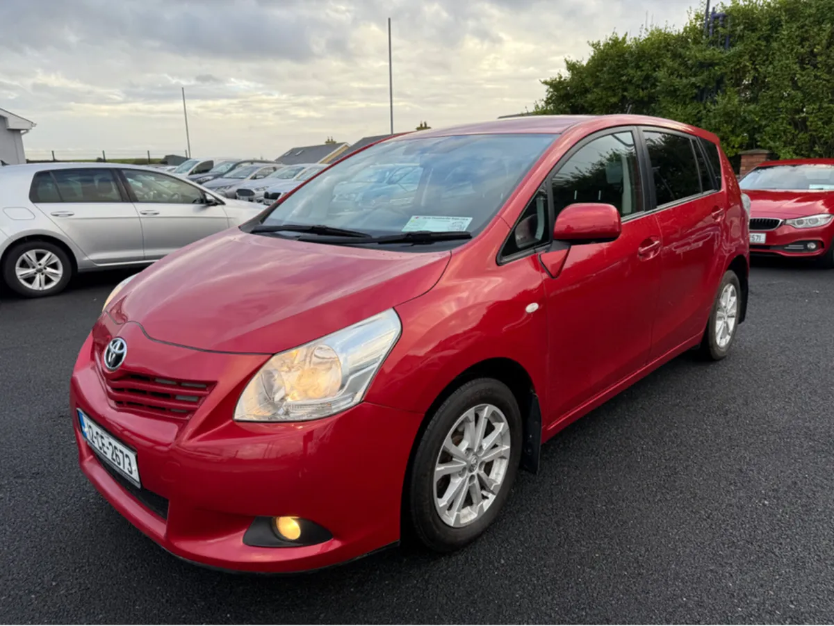 Toyota Verso 2.0 D-4D TR 5DR 125BHP - Image 2