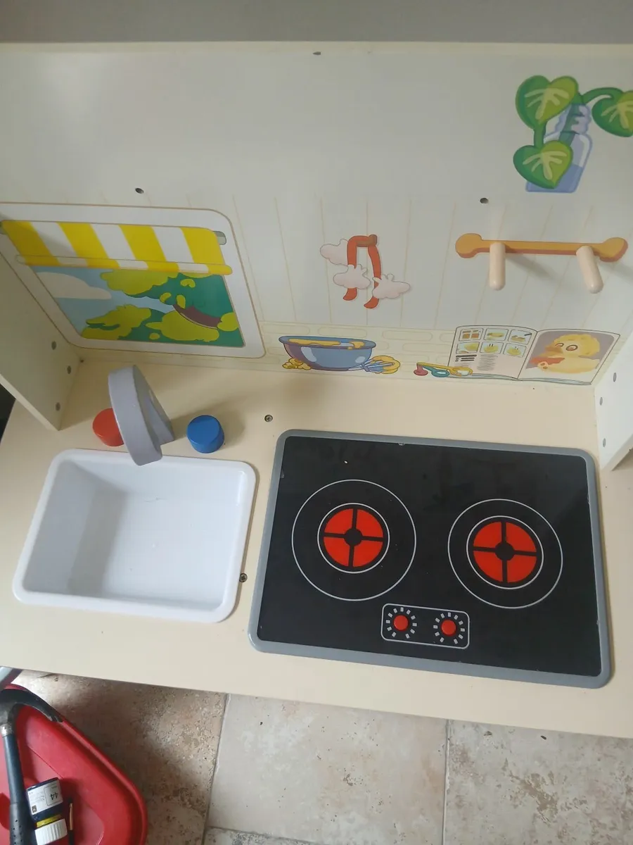 Kids Bluey Kitchen - Image 4