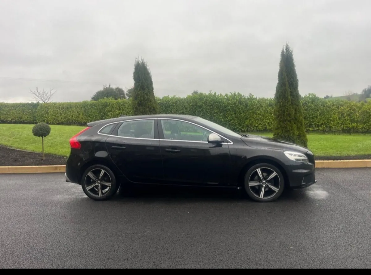 Volvo V40 will swap for BMW 1 series petrol - Image 4