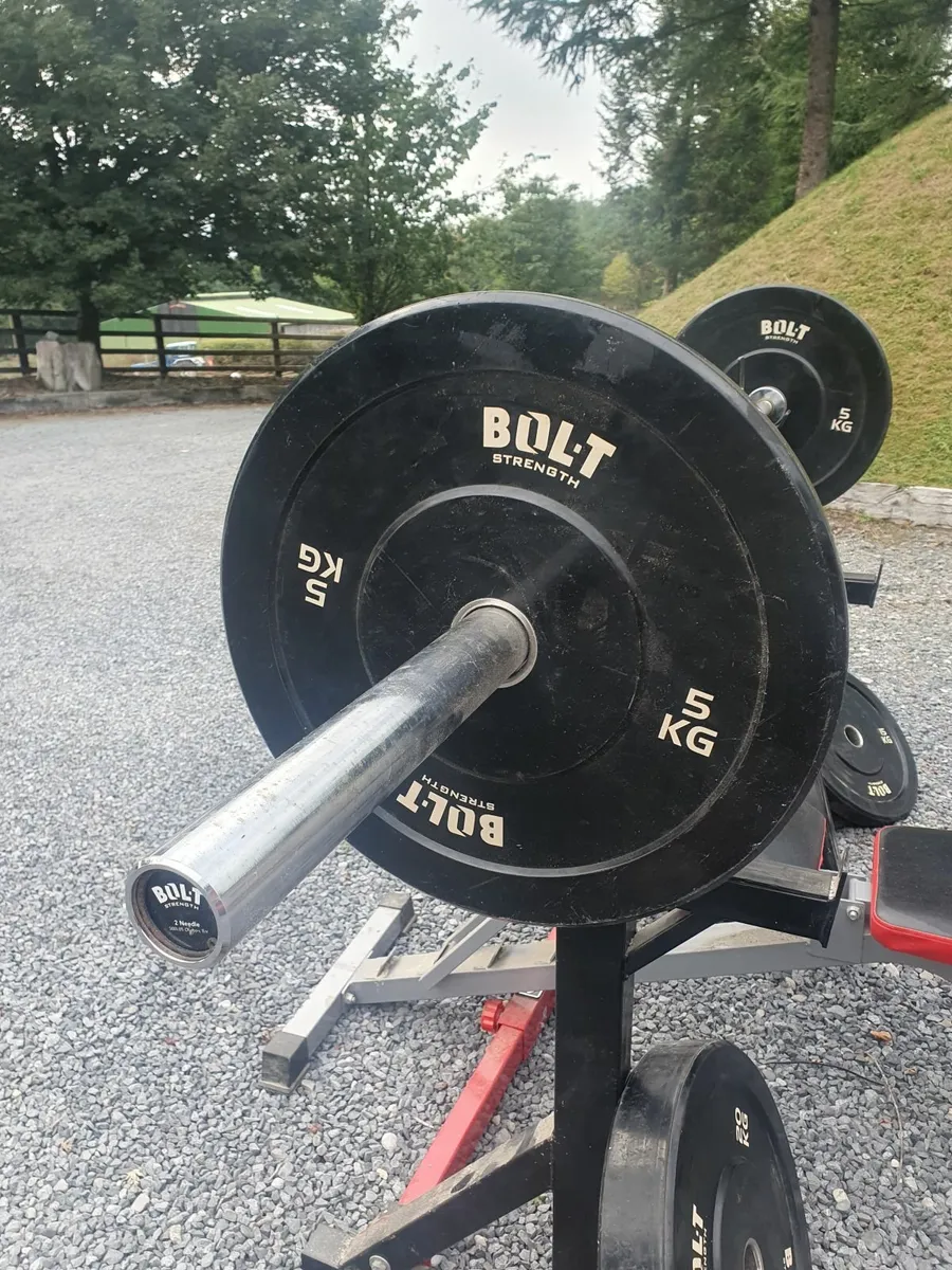 Weights bench, plus 20kg bar plus ... - Image 3