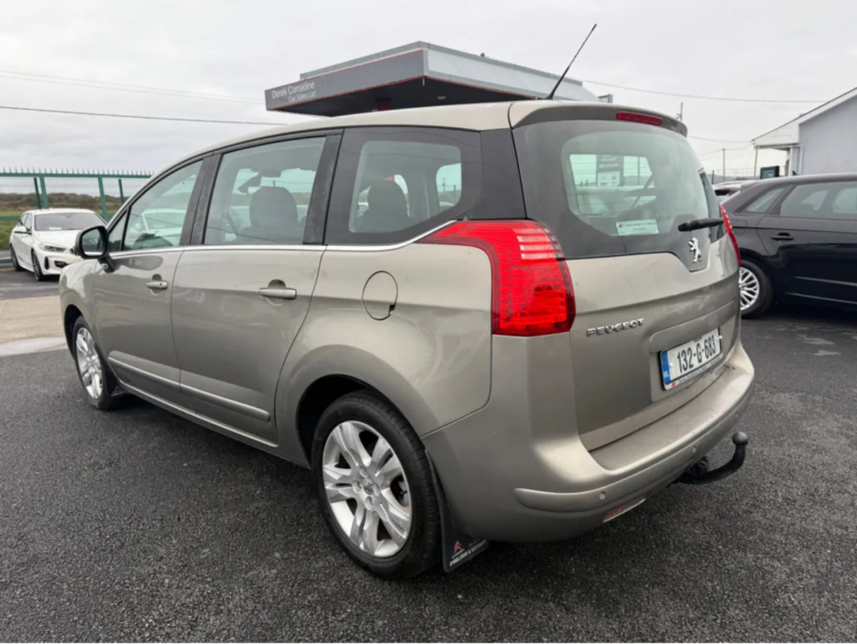 Peugeot 5008 ACTIVE 1.6 HDI 115 4DR - Image 3