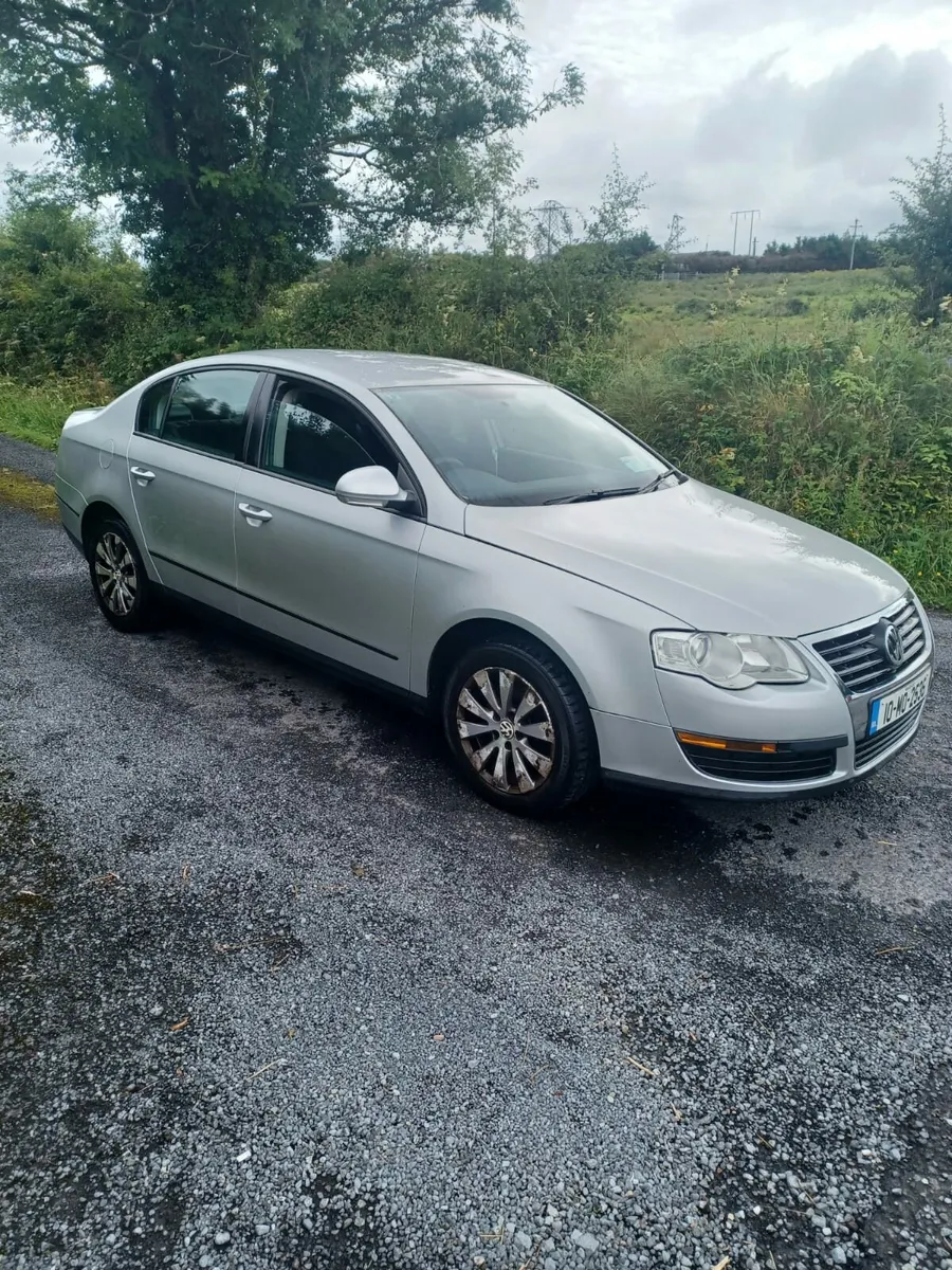 Volkwagen passat - Image 1