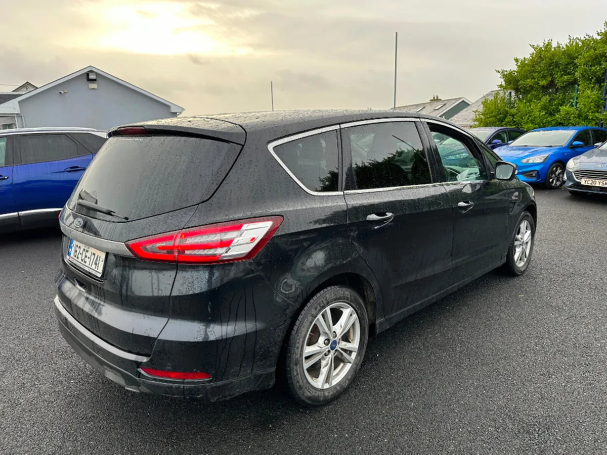 Ford S-Max 2.0 TDCI TITANIUM 150PS 5DR - Image 2