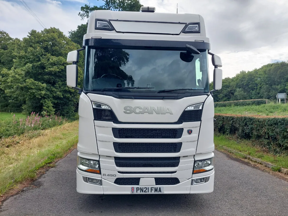 2021 SCANIA R450 TAG - Image 3