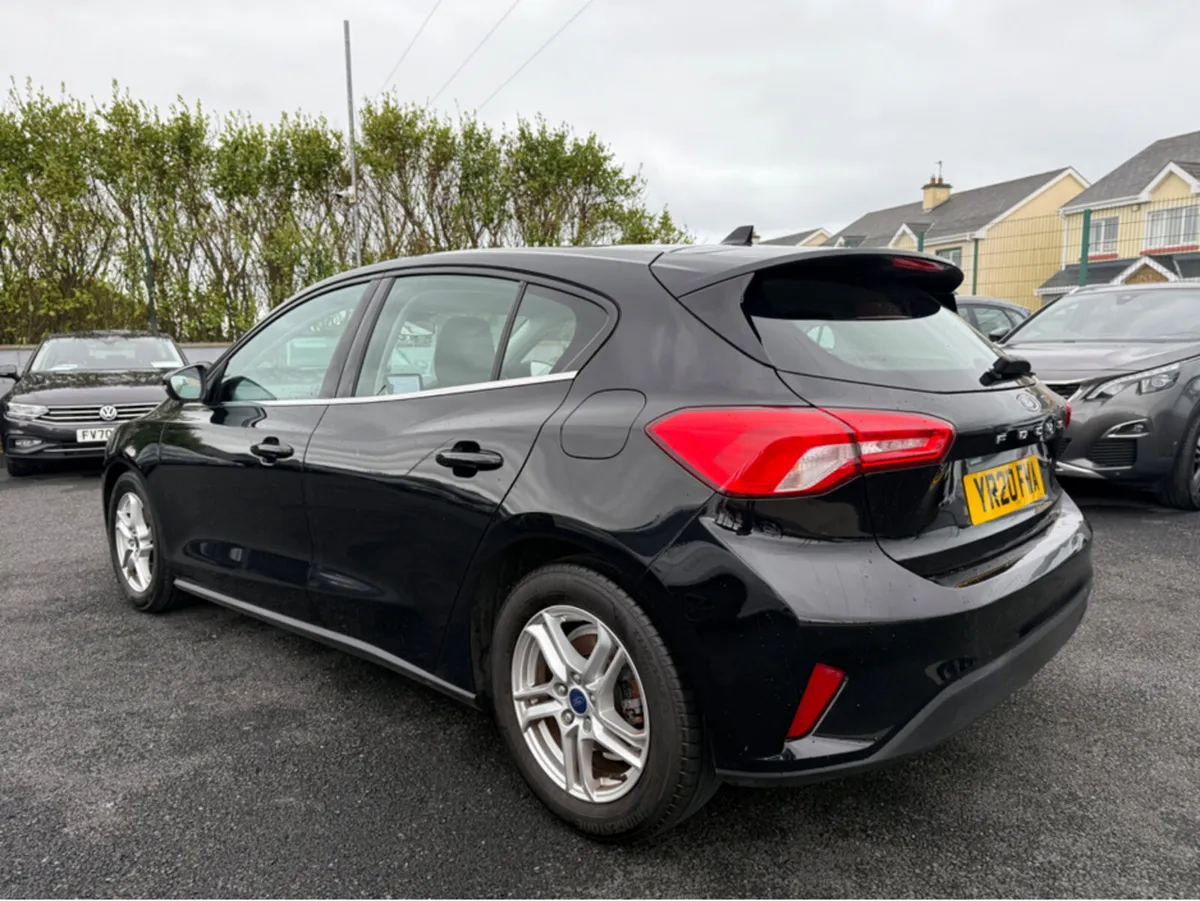 Ford Focus ZETEC TDCI - Image 3