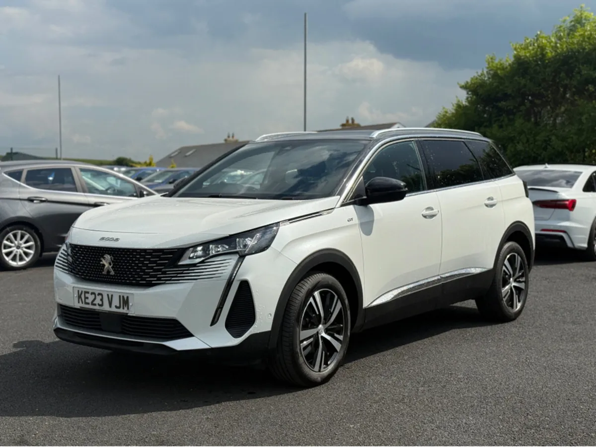 Peugeot 5008 GT BLUEHDI S/S AUTO - Image 4