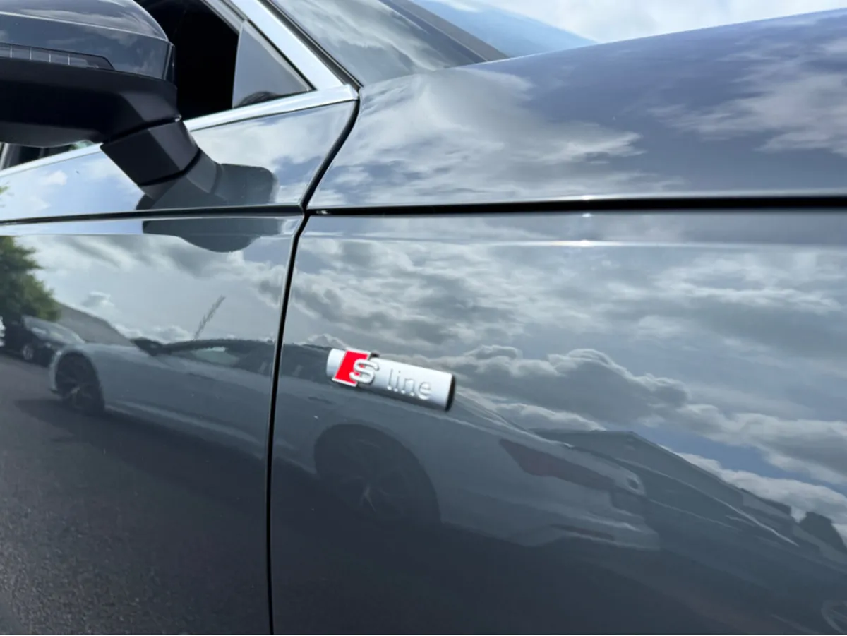 Audi A4 2.0 TDI SPORT ULTRA S-LINE 150PS 4 4DR - Image 2