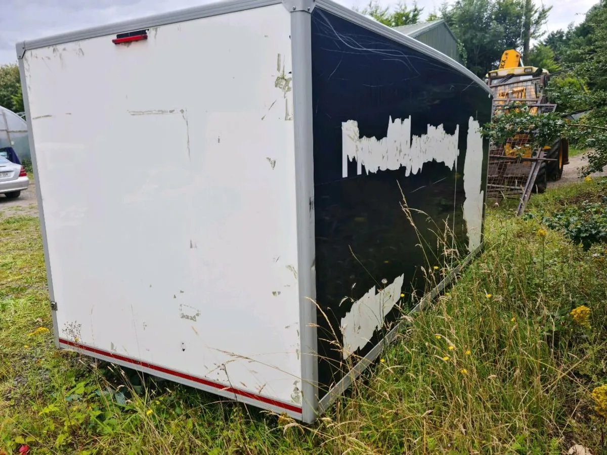 Fridge unit - Image 4